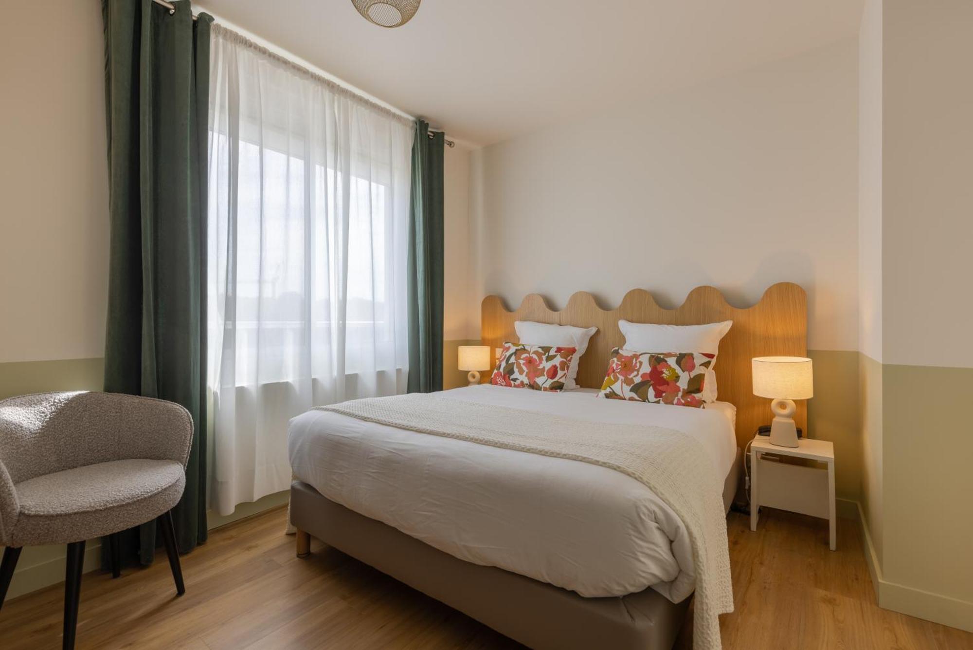 Family Golf Hotel Royan Luaran gambar
